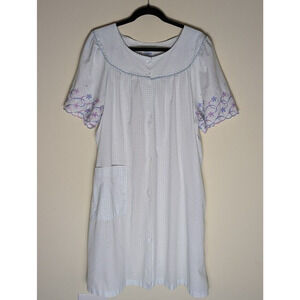Vintage Its A Charm Womens Floral Embroidered Long Gingham Nightgown Cottagecore